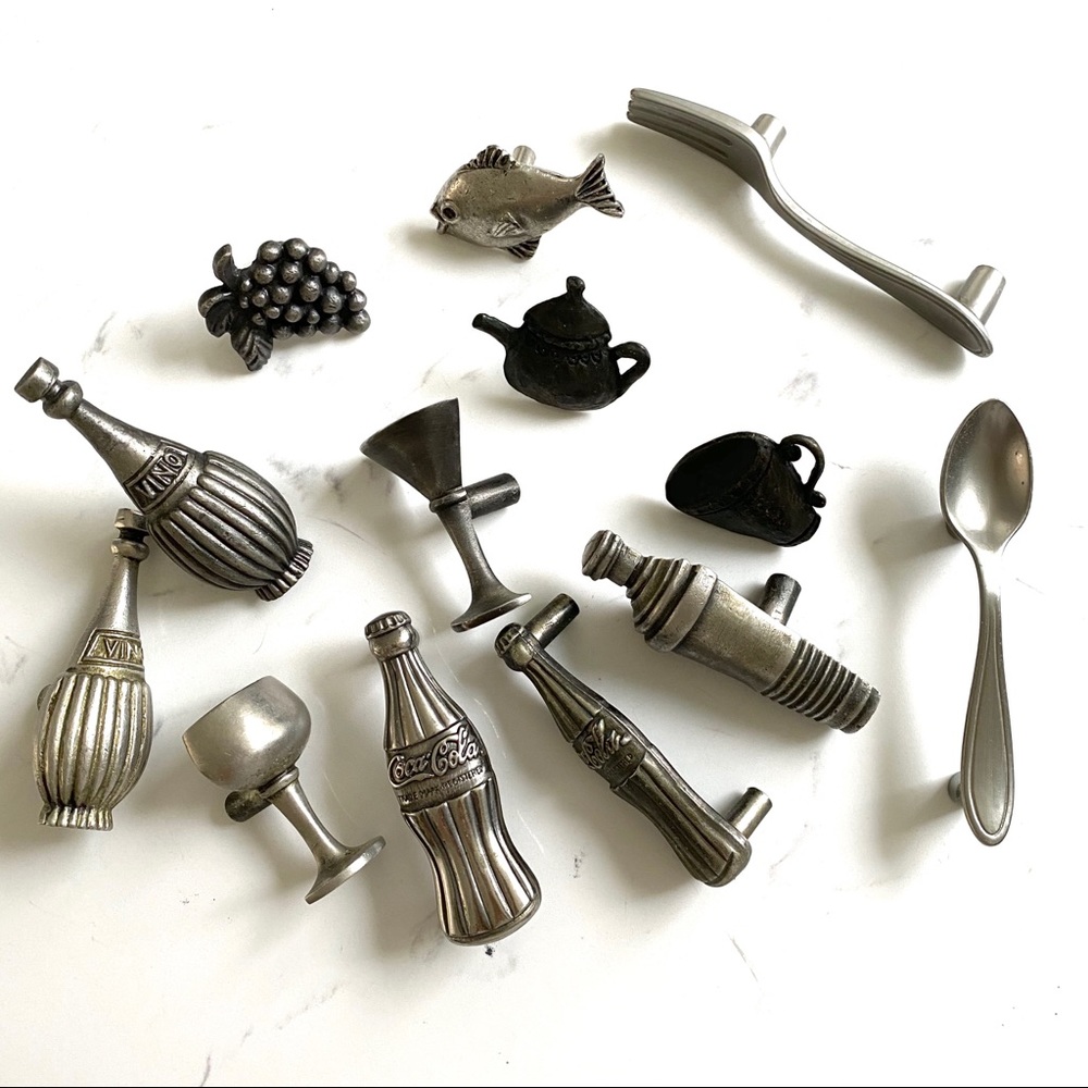 Vintage Kitchen Cabinet Pulls Set